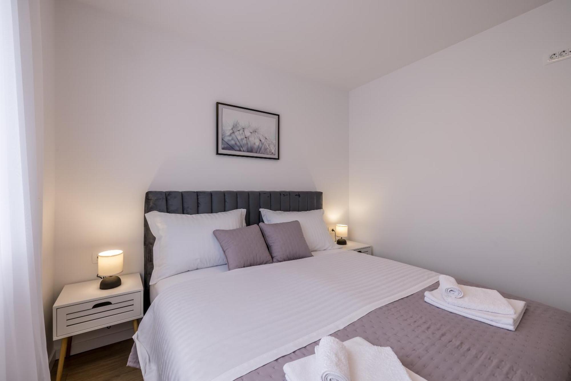Adriatic Nest, Cozy And Modern Two Bedroom Apartment Kaštela Eksteriør bilde