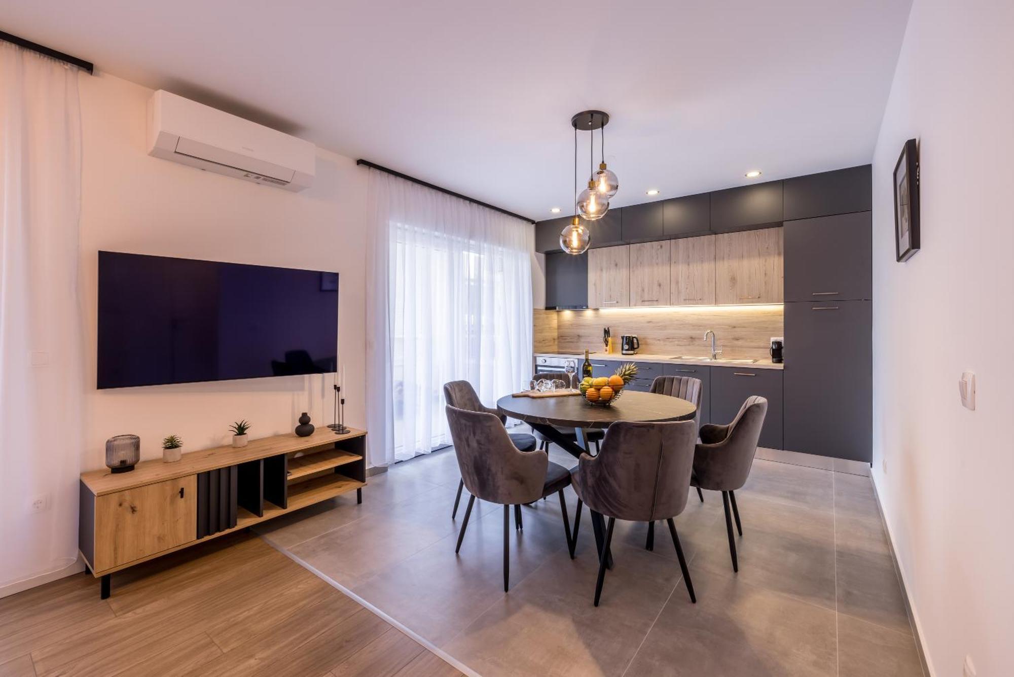 Adriatic Nest, Cozy And Modern Two Bedroom Apartment Kaštela Eksteriør bilde